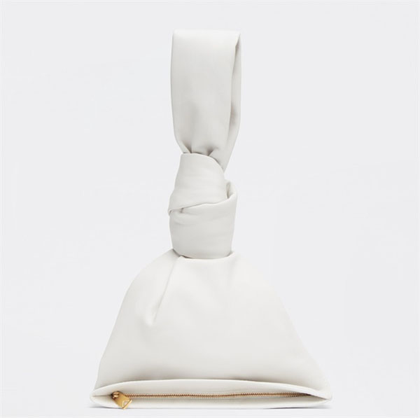 ボッテガヴェネタ ミニ ザツイスト クラッチバッグ コピー 652001VCPP08425